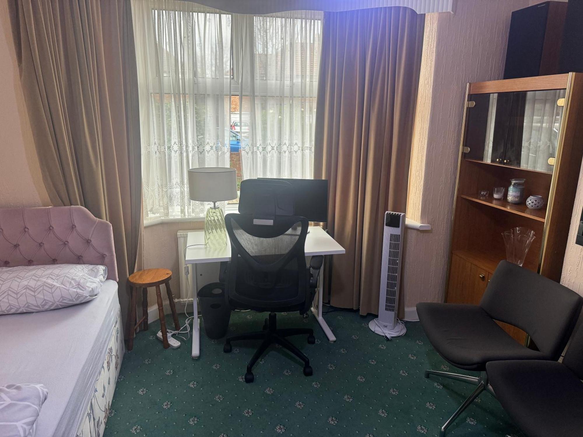 Room Canvey Island المظهر الخارجي الصورة